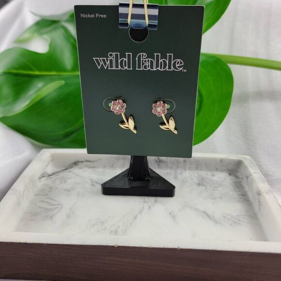 Wild Fable Flower  Earrings - Picture 1 of 2